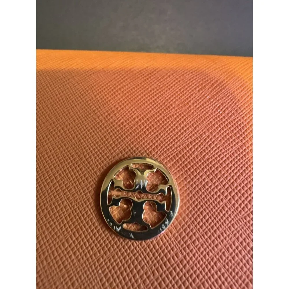 Tory Burch new tory